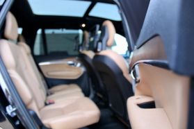 2017 VOLVO XC90 SUV 4-CYL, DRV-E SPRCHGD 2.0T T6 INSCRIPTION SPORT UTILITY 4D