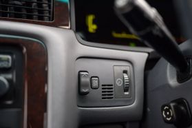 1995 TOYOTA CROWN MAJESTA SEDAN 2JZ-GE A TYPE