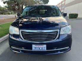 2014 CHRYSLER TOWN & COUNTRY