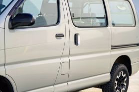 1998 TOYOTA HIACE REGIUS VAN 5L  