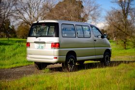 1998 TOYOTA HIACE REGIUS VAN 5L  