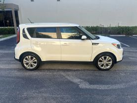2016 KIA SOUL WAGON 4-CYL, 2.0 LITER + WAGON 4D