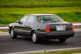 1995 TOYOTA CROWN MAJESTA SEDAN 2JZ-GE A TYPE