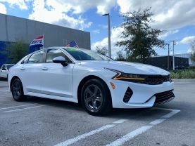 2022 KIA K5 SEDAN 4-CYL, TURBO, 1.6 LITER LXS SEDAN 4D