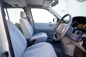 1998 TOYOTA HIACE REGIUS VAN 5L  