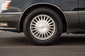 1995 TOYOTA CROWN MAJESTA SEDAN 2JZ-GE A TYPE