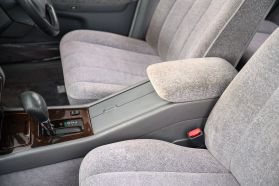1995 TOYOTA CROWN MAJESTA SEDAN 2JZ-GE A TYPE