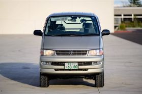 1998 TOYOTA HIACE REGIUS VAN 5L  