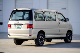 1998 TOYOTA HIACE REGIUS VAN 5L  