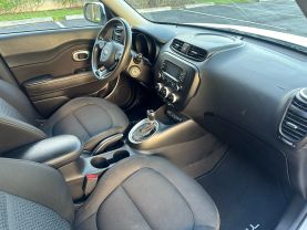 2016 KIA SOUL WAGON 4-CYL, 2.0 LITER + WAGON 4D