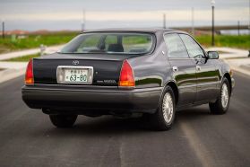1995 TOYOTA CROWN MAJESTA SEDAN 2JZ-GE A TYPE