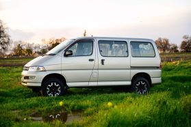 1998 TOYOTA HIACE REGIUS VAN 5L  