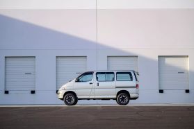 1998 TOYOTA HIACE REGIUS VAN 5L  