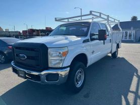 2015 FORD F350 SUPER DUTY CREW CAB PICKUP V8, TURBO DIESEL, 6.7L XL PICKUP 4D 8 FT