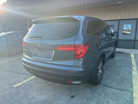 2017 Honda Pilot - Image 2