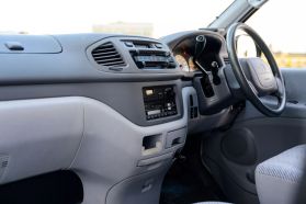 1998 TOYOTA HIACE REGIUS VAN 5L  