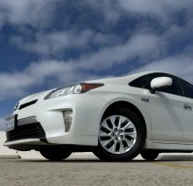 2015 TOYOTA PRIUS PLUG-IN HYBRID HATCHBACK 4-CYL, HYBRID, 1.8 LITER ADVANCED HATCHBACK 4D