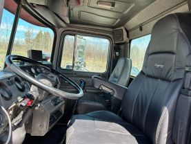 1999 MACK RB6885 DUMP DUMP TRUCK 400E7 QUAD AXLE at T&T Repairables - used car dealership in Spencer, Indiana.