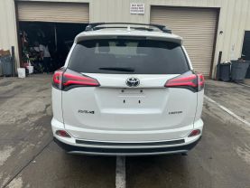2018 Toyota Rav4 - Image 8
