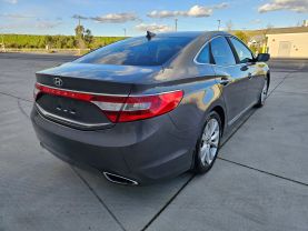 2013 HYUNDAI AZERA SEDAN V6, 3.3 LITER SEDAN 4D