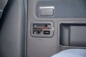 1998 TOYOTA HIACE REGIUS VAN 5L  