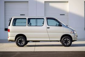 1998 TOYOTA HIACE REGIUS VAN 5L  