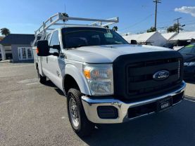 2015 FORD F350 SUPER DUTY CREW CAB PICKUP V8, TURBO DIESEL, 6.7L XL PICKUP 4D 8 FT