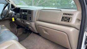 2004 Ford F250 Super Duty Crew Cab - Image 18