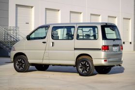 1998 TOYOTA HIACE REGIUS VAN 5L  