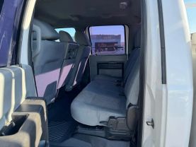 2015 FORD F350 SUPER DUTY CREW CAB PICKUP V8, TURBO DIESEL, 6.7L XL PICKUP 4D 8 FT