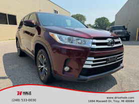 2019 TOYOTA HIGHLANDER SUV V6, 3.5 LITER LE PLUS SPORT UTILITY 4D