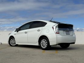 2015 TOYOTA PRIUS PLUG-IN HYBRID HATCHBACK 4-CYL, HYBRID, 1.8 LITER ADVANCED HATCHBACK 4D