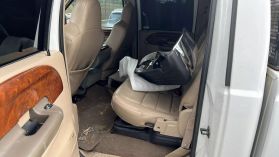 2004 Ford F250 Super Duty Crew Cab - Image 12