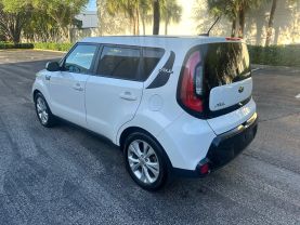 2016 KIA SOUL WAGON 4-CYL, 2.0 LITER + WAGON 4D