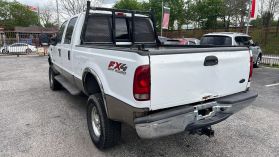 2004 Ford F250 Super Duty Crew Cab - Image 10