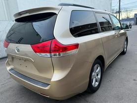 2011 TOYOTA SIENNA PASSENGER BEIGE AUTOMATIC - Auto Spot