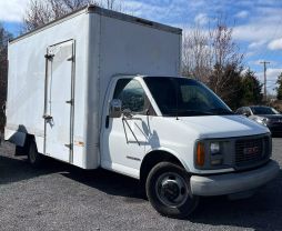 1999 Gmc Savana 3500 Cargo Van Cab-chassis 2d - Image 3