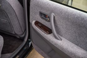 1995 TOYOTA CROWN MAJESTA SEDAN 2JZ-GE A TYPE