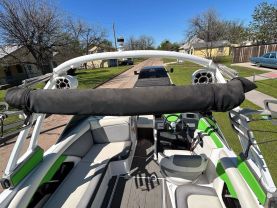 2016 TIGE R22 WATERCRAFT - -
