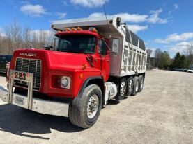 1999 MACK RB6885 DUMP DUMP TRUCK 400E7 QUAD AXLE at T&T Repairables - used car dealership in Spencer, Indiana.
