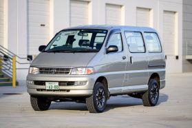 1998 TOYOTA HIACE REGIUS VAN 5L  