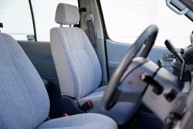 1998 TOYOTA HIACE REGIUS VAN 5L  