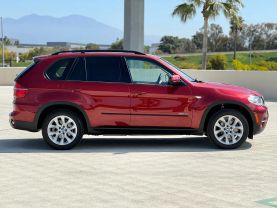 2013 BMW X5 SUV 6-CYL, TURBO, 3.0 LITER XDRIVE35I PREMIUM SPORT UTILITY 4D