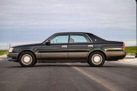 1995 TOYOTA CROWN MAJESTA SEDAN 2JZ-GE A TYPE