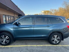 2017 Honda Pilot - Image 8