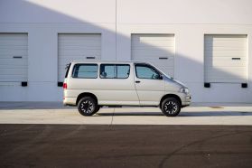 1998 TOYOTA HIACE REGIUS VAN 5L  