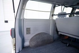 1998 TOYOTA HIACE REGIUS VAN 5L  