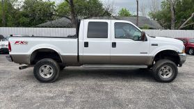 2004 Ford F250 Super Duty Crew Cab - Image 6