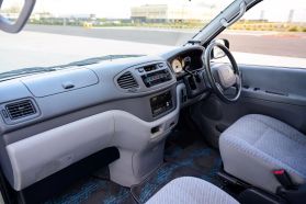 1998 TOYOTA HIACE REGIUS VAN 5L  