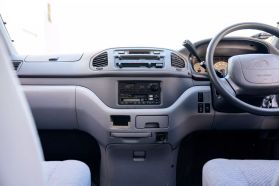 1998 TOYOTA HIACE REGIUS VAN 5L  